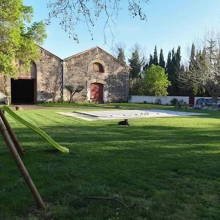 Un Mas Au Milieu Des Vignes A 10 Minutes De La *