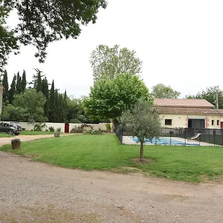 Un Mas Au Milieu Des Vignes A 10 Minutes De La Villa *