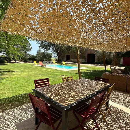 Un Mas Au Milieu Des Vignes A 10 Minutes De La *